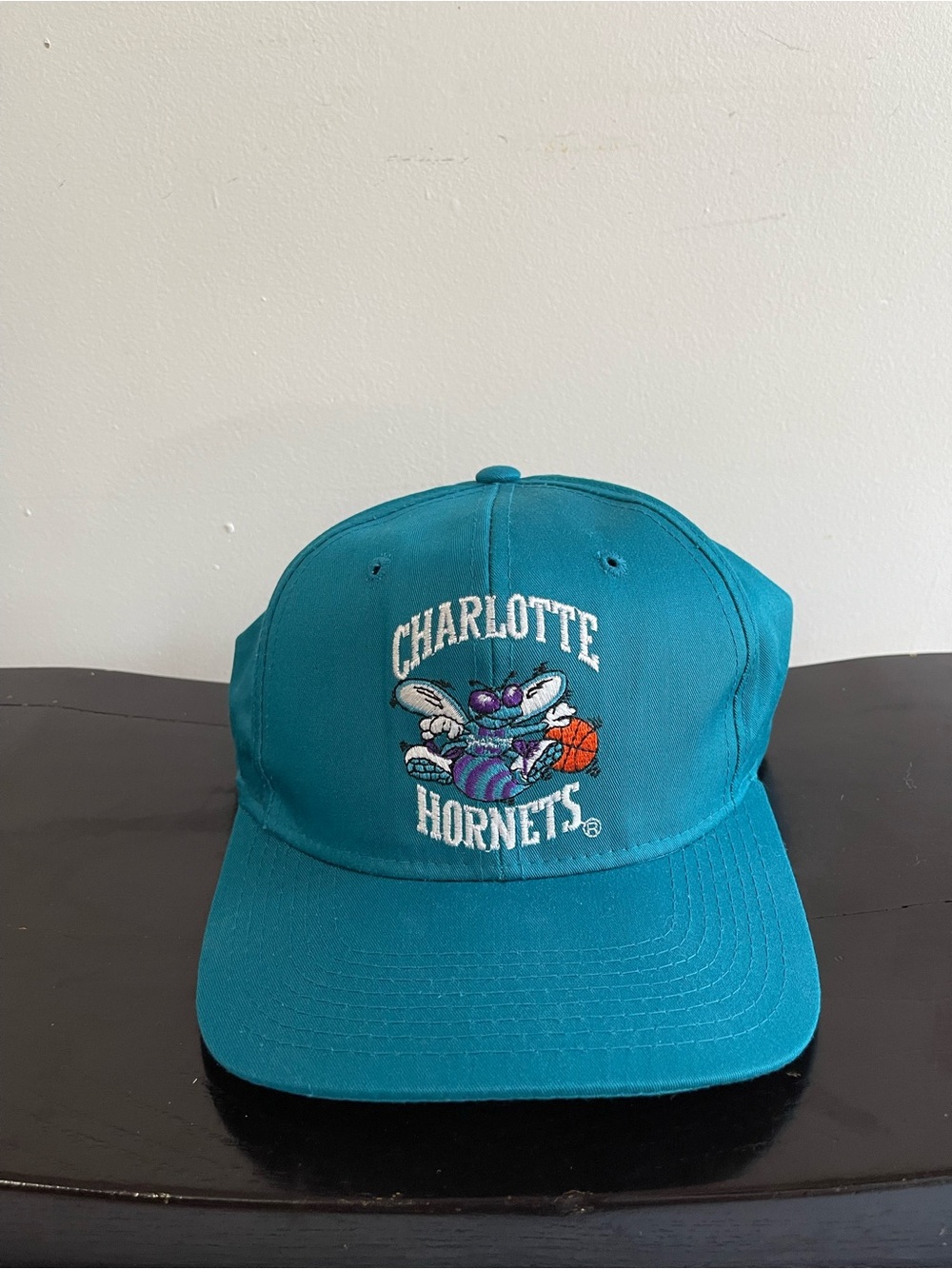 Vintage 90s Charlotte Hornets Starter NBA Licensed Snapback Hat